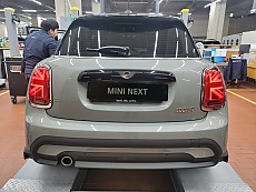 MINI 5DOOR CLASSIC PLUS