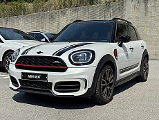 MINI Cooper JCW Countryman ALL4