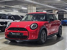 The New MINI Cooper C 3-Door_Essential