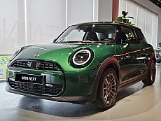 The New MINI Cooper C 3-Door_Essentia
