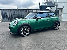 The New MINI Cooper C 3-Door_Classic