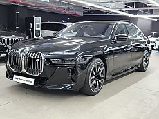 BMW 740i sdrive M sport