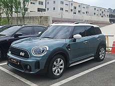 MINI COUNTRYMAN Classic Launch Package