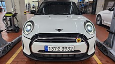 MINI Cooper Classic Plus