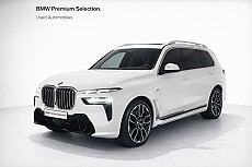 X7 xDrive 40i M Spt_6 Seater LCI_P1