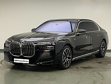 BMW 740i xDrive M Spt