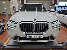 X7 xDrive 40i DPE_7 Seater LCI_P0-1