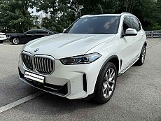 BMW X5 xDrive 30d xLine_7 Seater LCI_P2