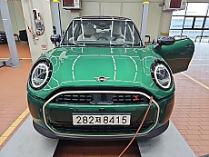 The New MINI Cooper S 3-Door_Favoured