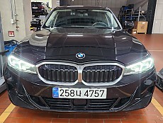 320i LCI 2