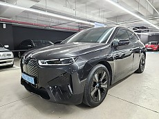 BMW IX xdrive 50 spt plus P1-2