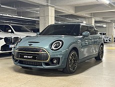 MINI Cooper S Clubman Untold Edition