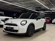 The New MINI Cooper Convertible S_Favoured