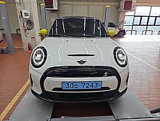 MINI Cooper SE Electric
