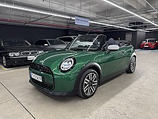 The New MINI Cooper Convertible C