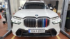 X7 xDrive 40i M Spt_7 Seater LCI_P2