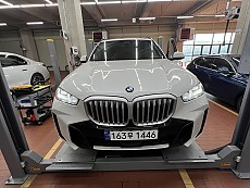 X5 xDrive 40i M Spt LCI_P1 (Z2M)