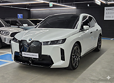 iX xDrive 45 M Spt LCI_P0-3