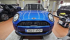 The New MINI Cooper C 3-Door_Classic