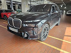 X7 xDrive 40i M Spt_6 Seater LCI 
