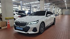 BMW i5 eDrive 40 M Spt_P1
