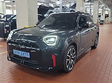 All-Electric MINI John Cooper Works Aceman