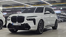 X7 xDrive 40i M Spt_6 Seater LCI