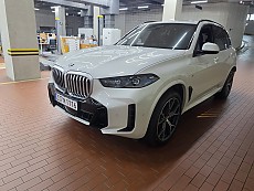 X5 xDrive 40i M Spt LCI