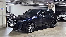 X5 xDrive 40i M Spt_7 Seater LCI_P2