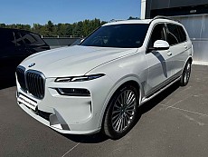 X7 xDrive 40i DPE_6 Seater LCI_P1