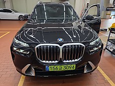 X7 xDrive 40i DPE_6 Seater LCI_P1
